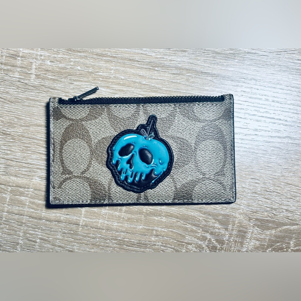 Coach NWT Limited Edition Disney Candy Apple Cardholder Wallet